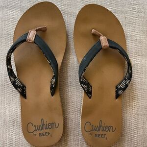 Reef Cushion Sandals - Black and Tan